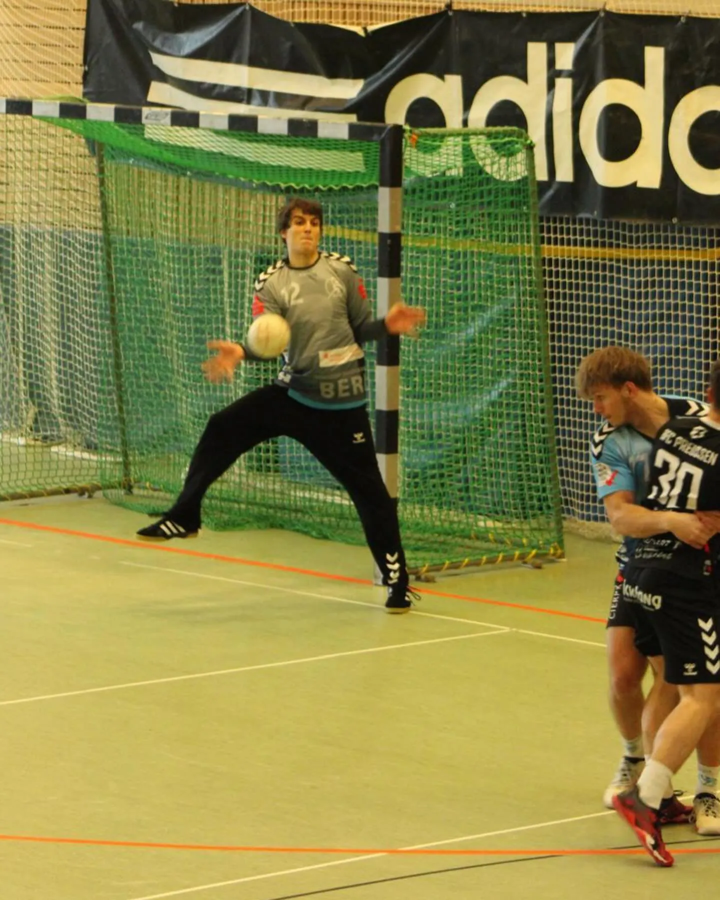 Foto 4 zum Beitrag Die 2. Männer sind Weihnachtsmeister der Verbandsliga!