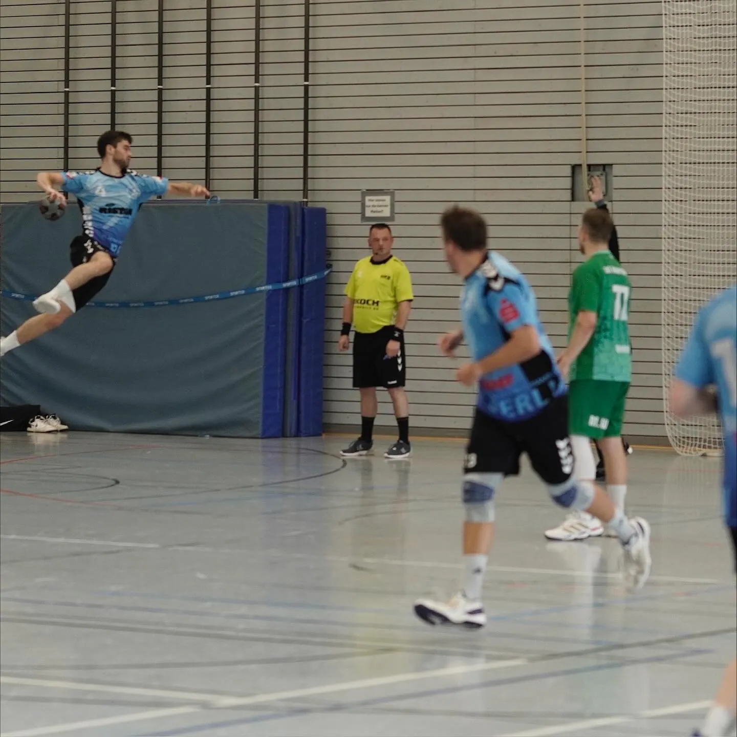 Foto 6 zum Beitrag Spielbericht – 1. Männer, 1. Saisonspiel (Oberliga)