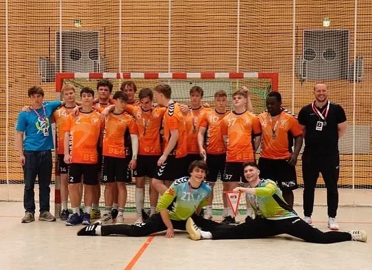 Foto 2 zum Beitrag Die mB gewinnt den Berliner Pokal und unsere mA ist Vize-Pokalsieger !