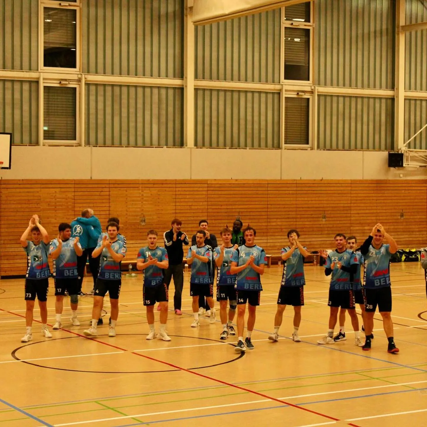 Foto 5 zum Beitrag Spielbericht 3. Pokalrunde Männer II gegen TuS Hellersdorf
