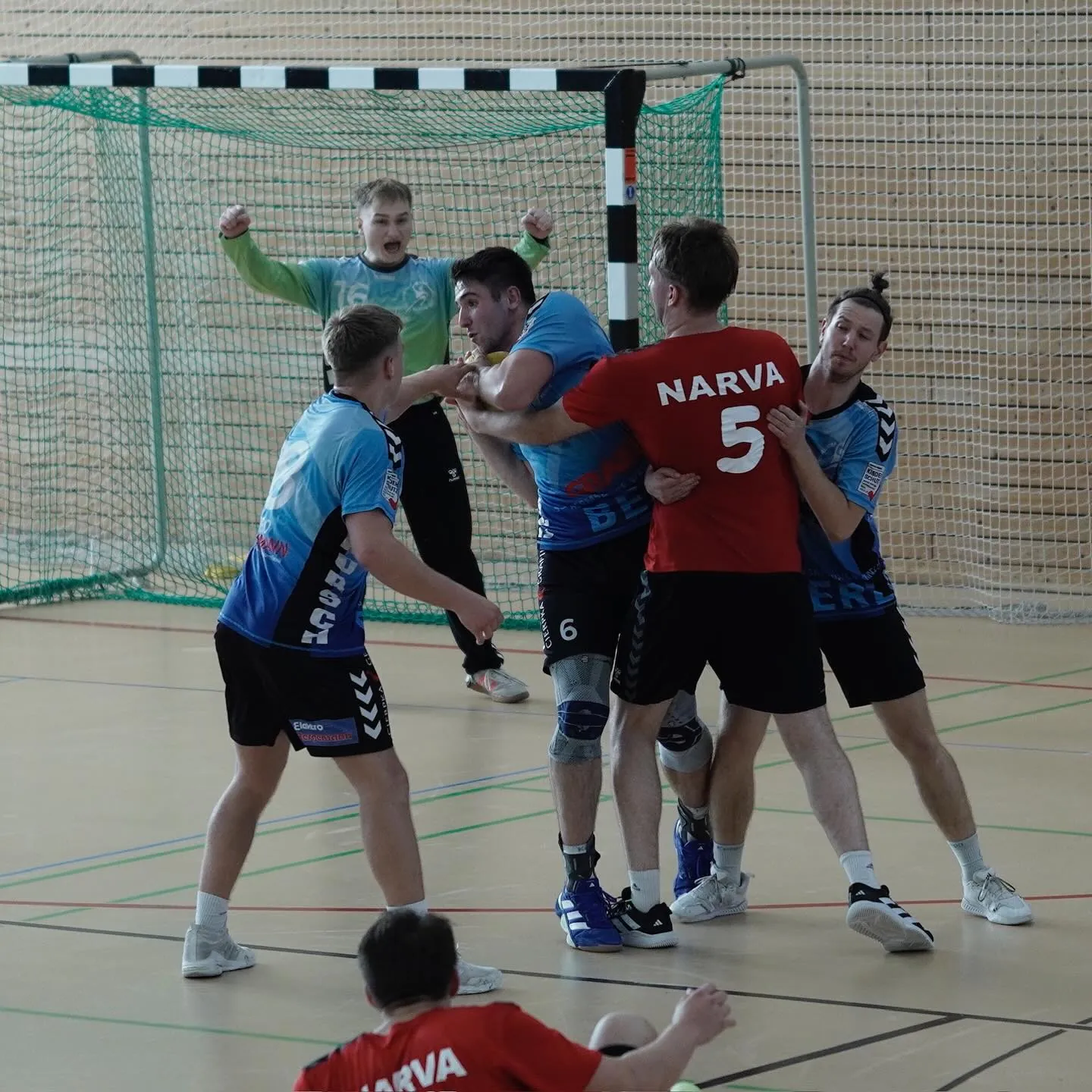 Foto 2 zum Beitrag 📸 Spielbericht | SG Hermsdorf-Waidmannslust – @sgnarva_maenner (36:37)