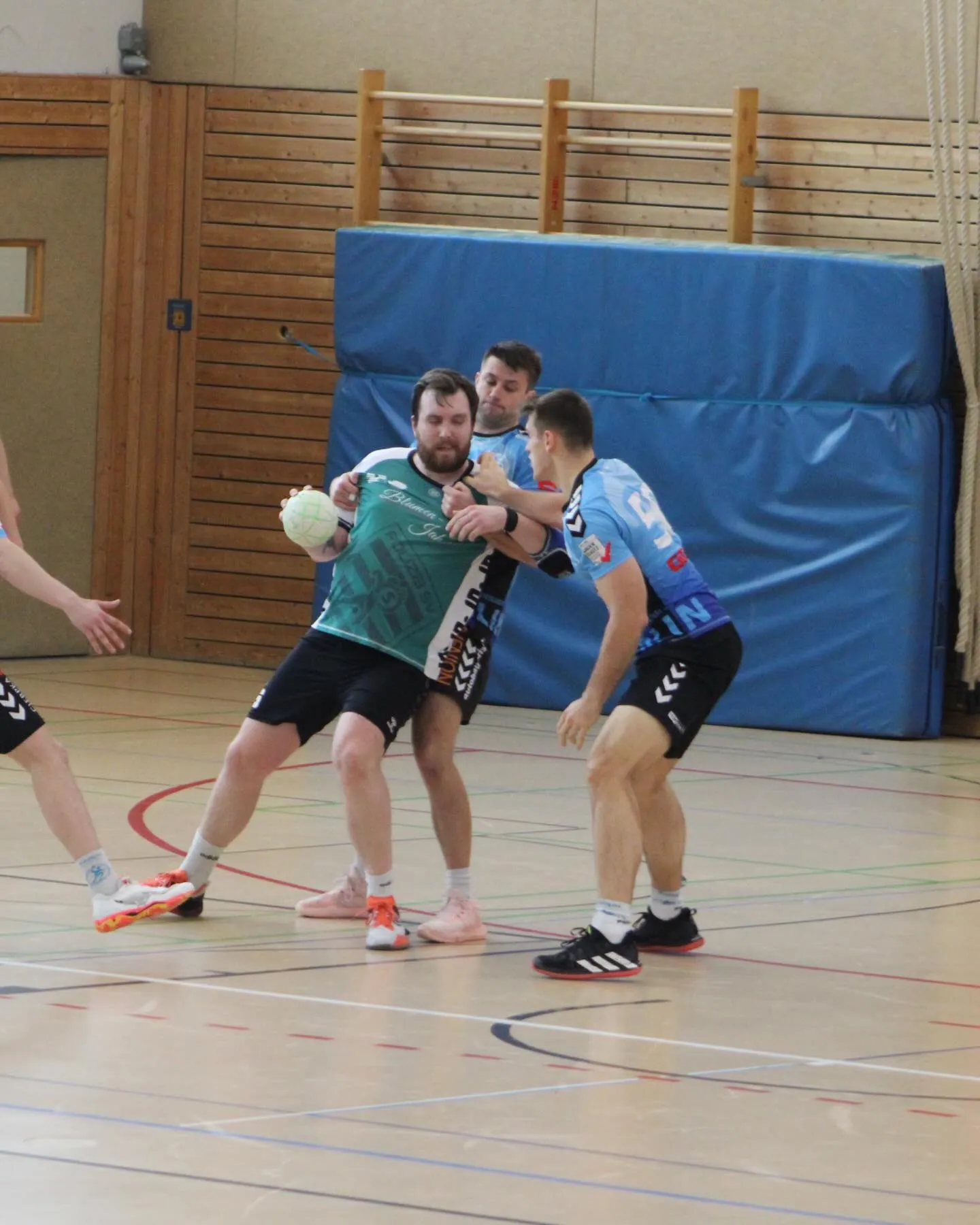 Foto 4 zum Beitrag Verbandsliga 14.03.2026 - SG Hermsdorf/ Waidmannslust II gegen Polizei SV