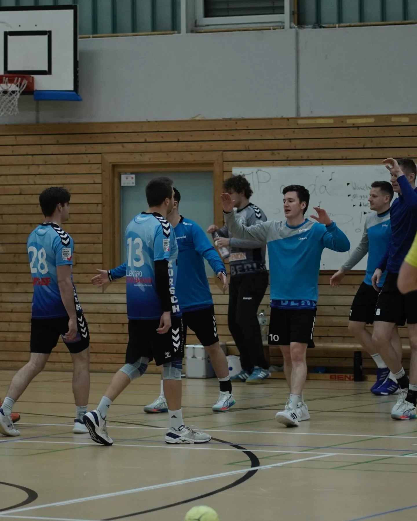 Foto 6 zum Beitrag Oberliga 10.1.26 - SG Hermsdorf-Waidmannslust gegen TSV Rudow